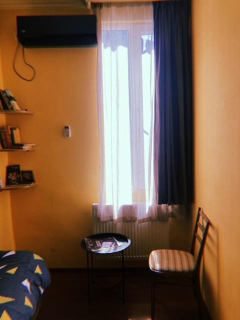Home Away Home In Heart Of Tbilisi Luaran gambar
